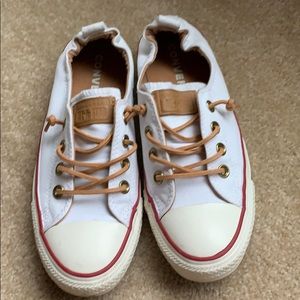 Women’s white converse  size 7